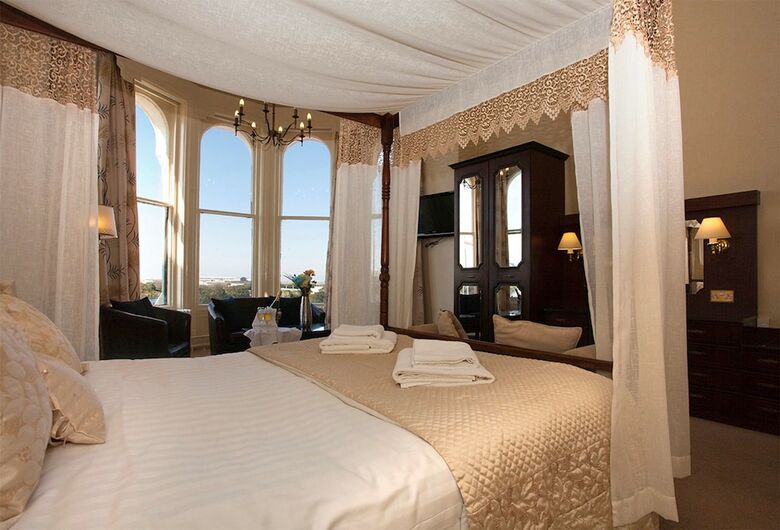 Royal Clifton Hotel & Spa, Sure Hotel Collection