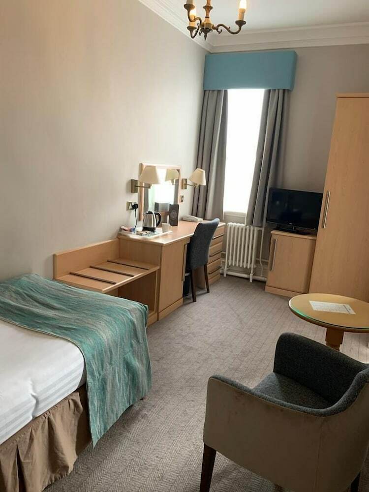 Royal Clifton Hotel & Spa, Sure Hotel Collection