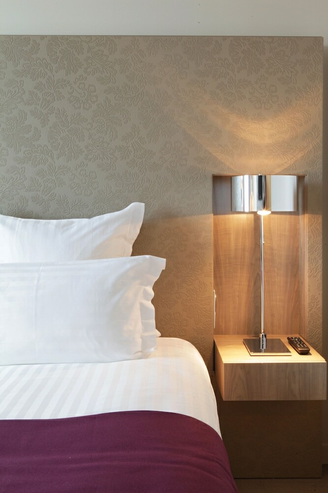 Hotel Best Western Plus Paris Velizy