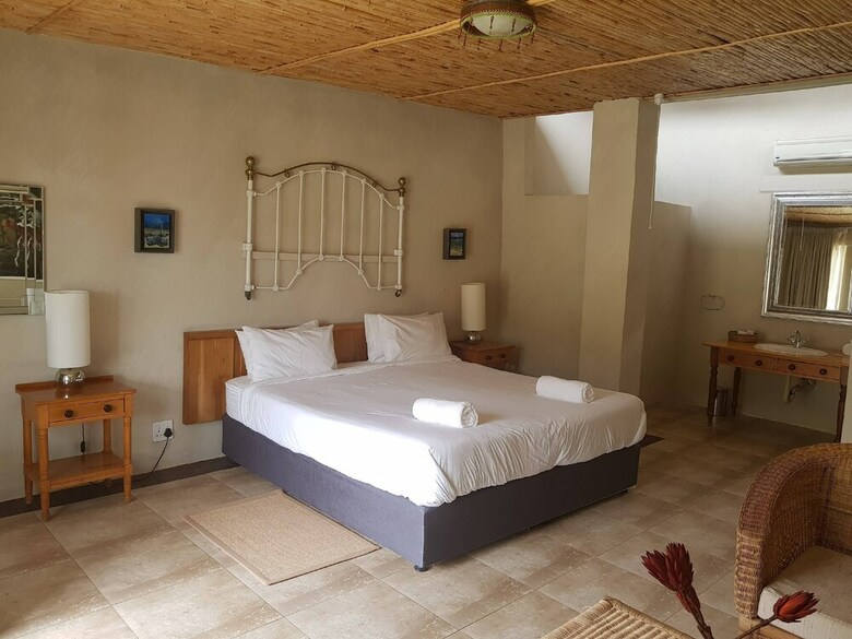 Karoo 1 Hotel Village