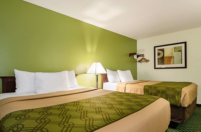 Motel Econo Lodge Hays I-70