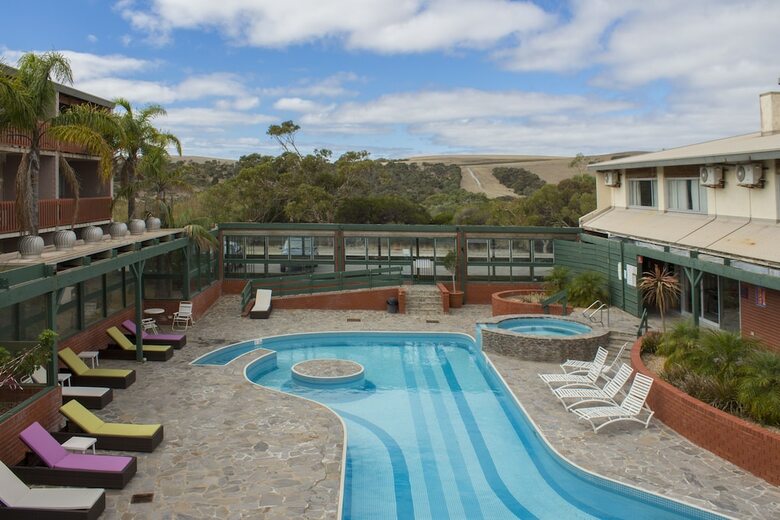 New Terry Hotel & Golf Resort