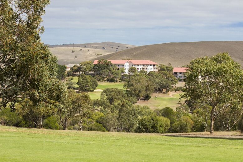 New Terry Hotel & Golf Resort