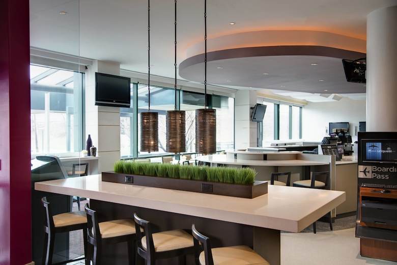 Hotel Courtyard By Marriott New York Jfk Airport