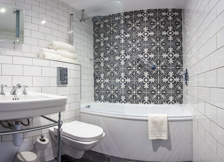 Carlton Hotel