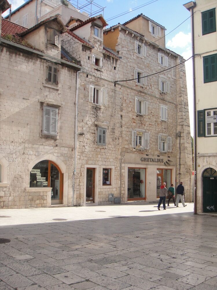 Hotel Central Palace Rooms