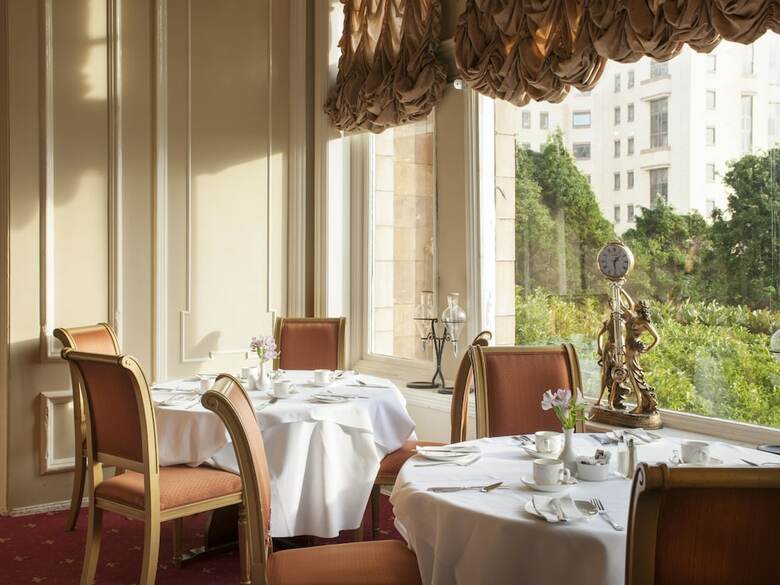 Queen's Hotel, Portsmouth Ltd.