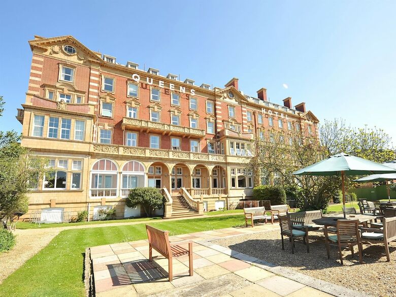 Queen's Hotel, Portsmouth Ltd.