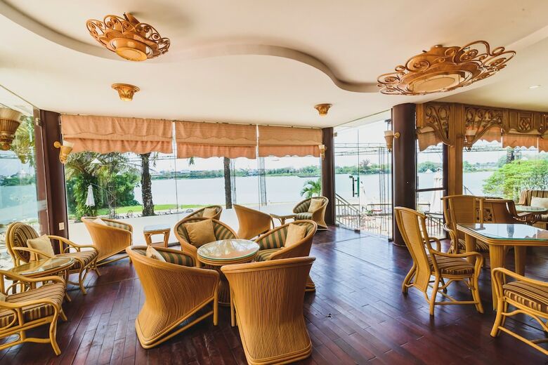 Huong Giang Hotel Resort And Spa