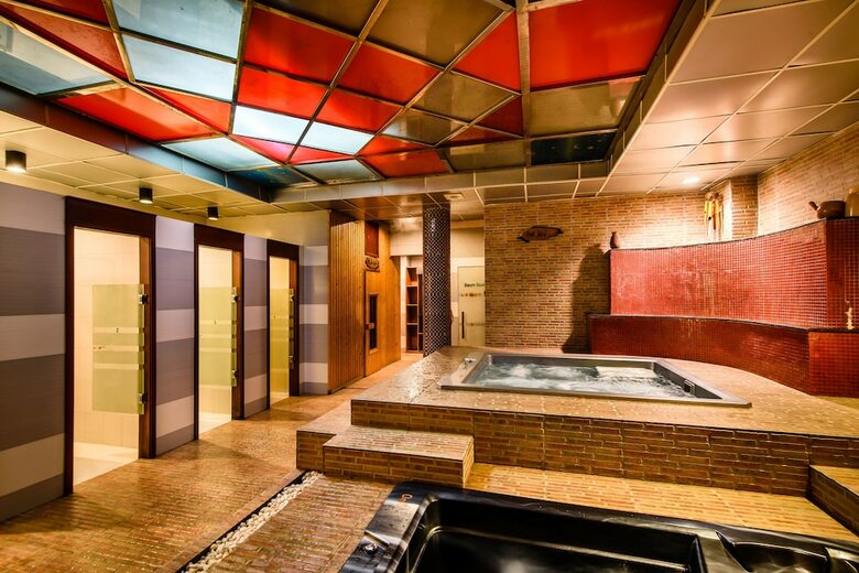 Huong Giang Hotel Resort And Spa