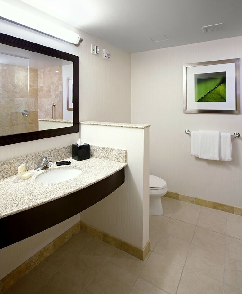 Hotel Courtyard By Marriott Cleveland University Circle