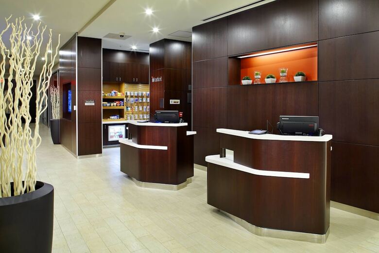 Hotel Courtyard By Marriott Cleveland University Circle