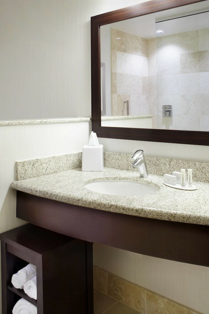 Hotel Courtyard By Marriott Cleveland University Circle