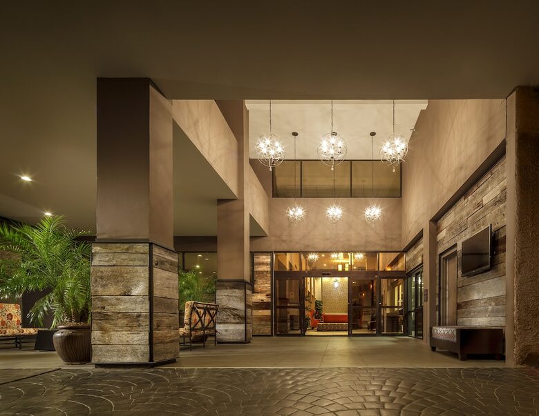 Hotel Crowne Plaza Phoenix - Phx Airport