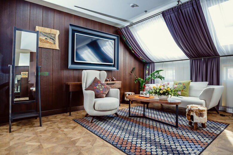 Hotel Bristol Tradition And Luxury