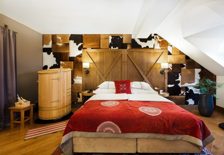 Hotel Bristol Tradition And Luxury