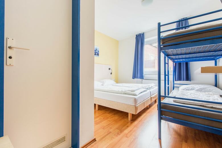 Hostal A&O K�ln Dom