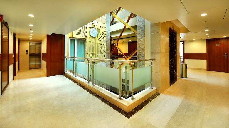 Hotel Regent Grand