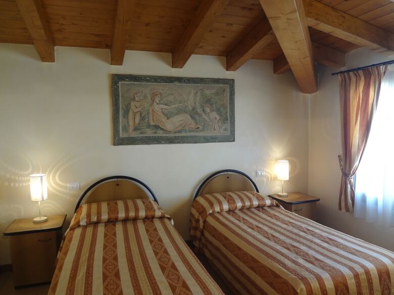 Bed & Breakfast Villa Noce - Guest House
