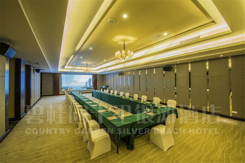 Country Garden Silver Beach Hotel