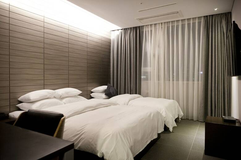 Hotel The Designers Hongdae