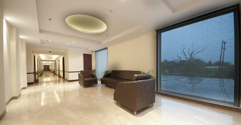 The Golden Palms Hotel And Spa