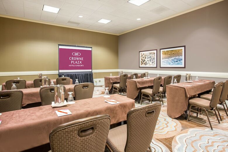 Hotel Crowne Plaza Redondo Beach And Marina