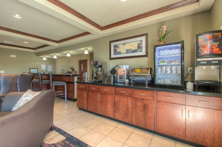 Hotel Cobblestone Inn & Suites - Holyoke