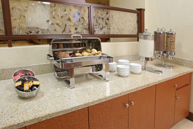 Holiday Inn Express Hotel & Suites Cuernavaca
