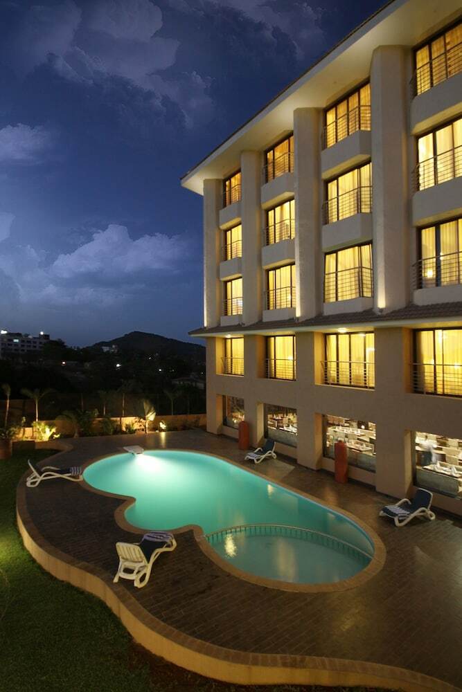 Hotel Aakar Lords Inn Saputara