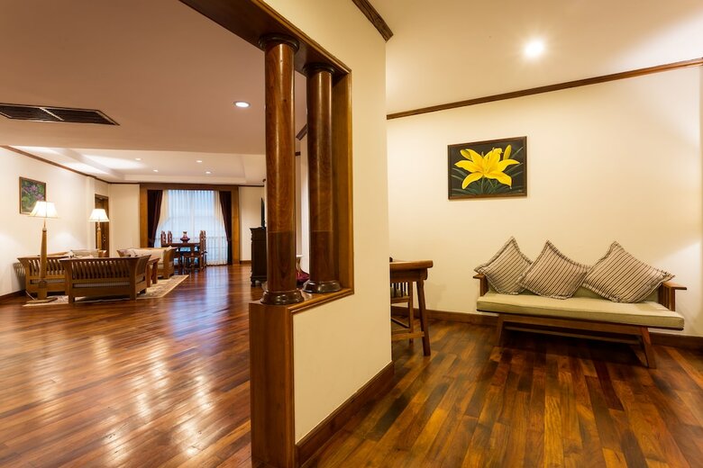 Hotel Empress Residence Resort & Spa