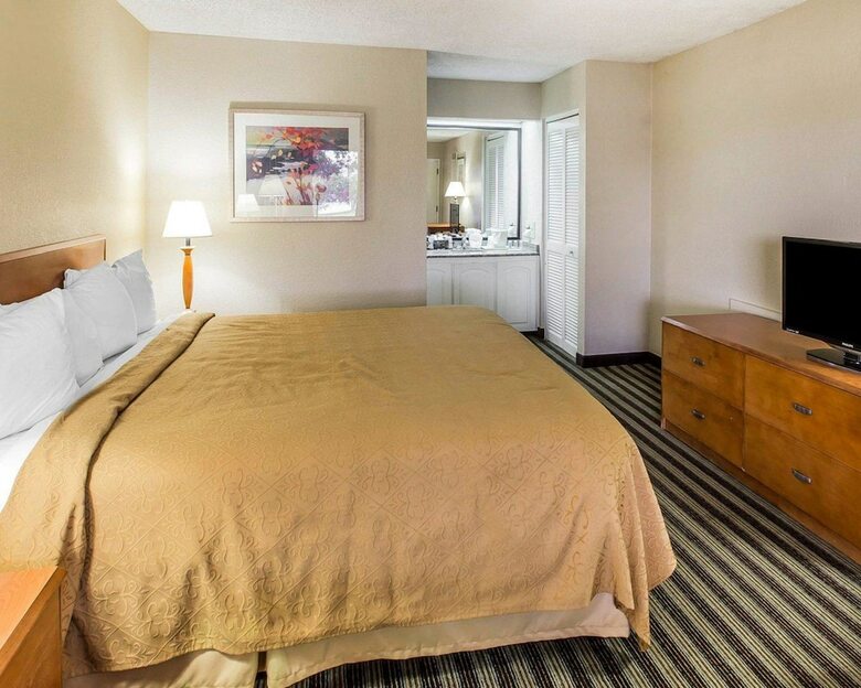 Hotel Quality Inn At The Mall - Valdosta