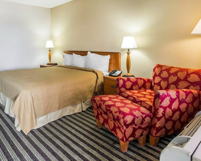 Hotel Quality Inn At The Mall - Valdosta