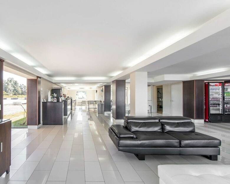 Hotel Quality Inn & Suites