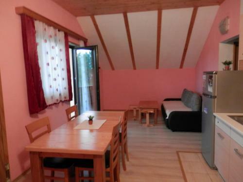Hostal Guesthouse Matija
