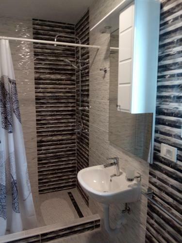 Hostal Guesthouse Matija