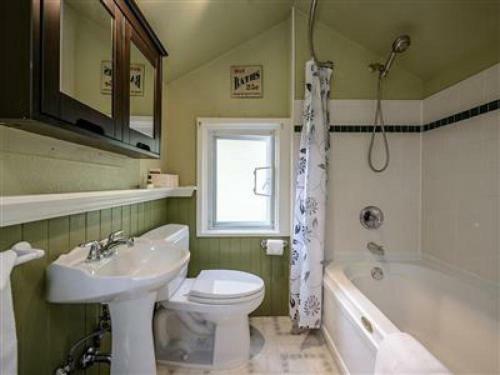 Bed & Breakfast Abbeymoore Manor
