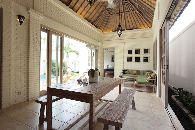 Apartamento Artemis Villa And Hotel