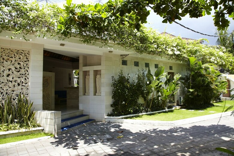 Apartamento Artemis Villa And Hotel