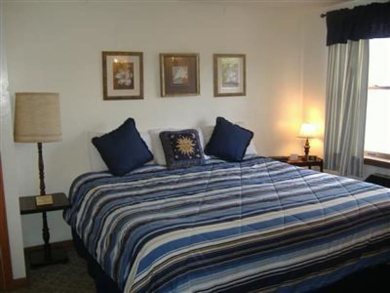 Hotel Sturbridge Country Inn