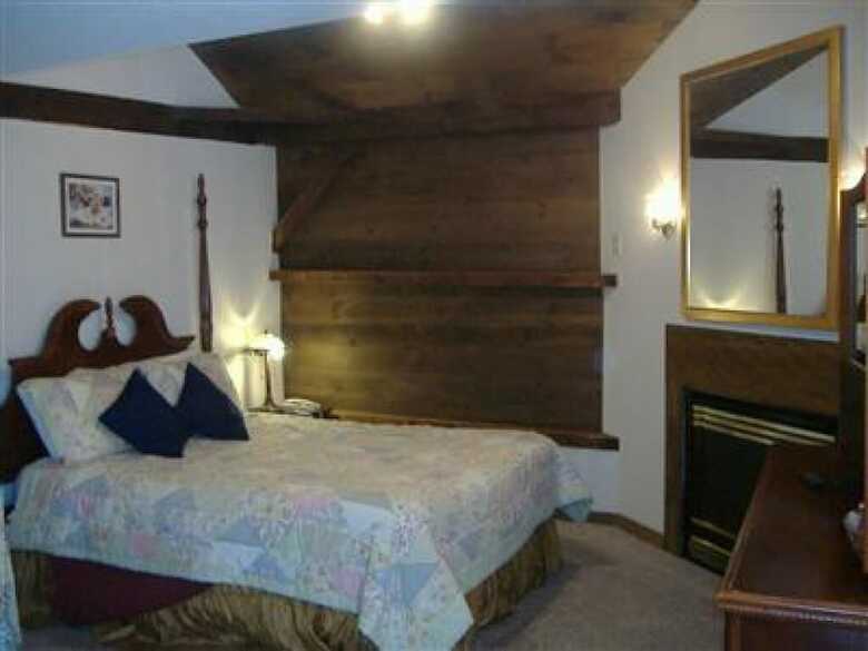 Hotel Sturbridge Country Inn