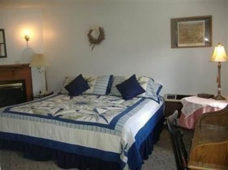 Hotel Sturbridge Country Inn