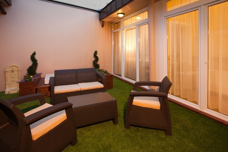 Barokk Hotel Promen�d Gyor