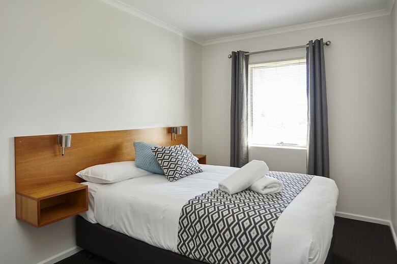 Elphin Motel & Serviced Apartments