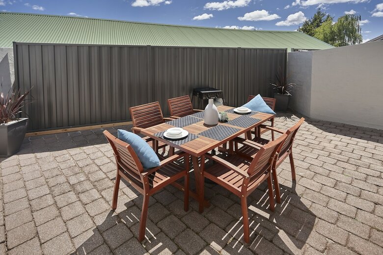 Elphin Motel & Serviced Apartments