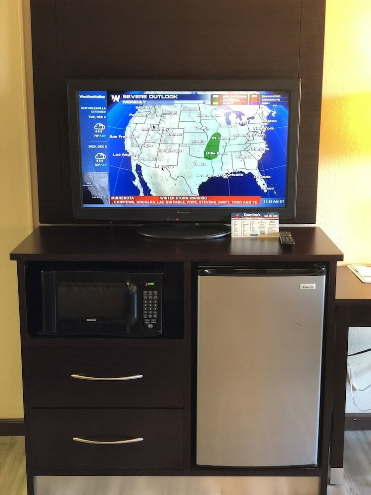 Hotel Ramada By Wyndham Harrisonburg