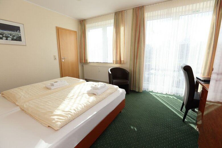 Caf� & Hotel Am Holzhafen