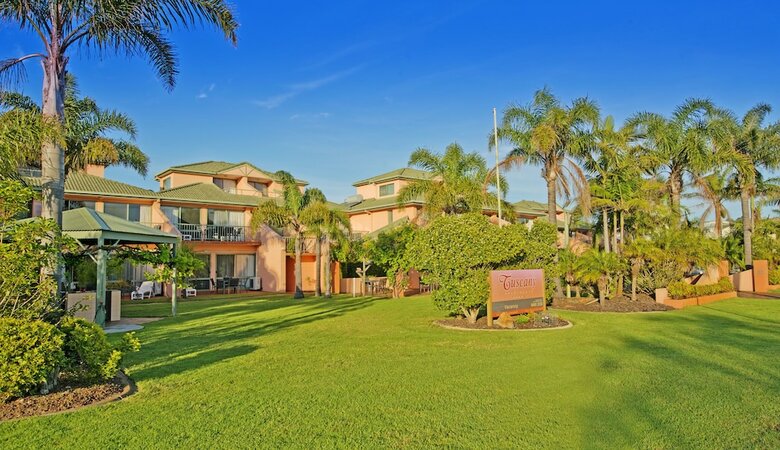 Tuscany Apartments