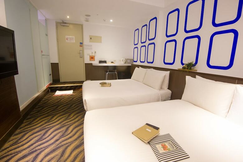 Ximen Holiday Fun Hotel