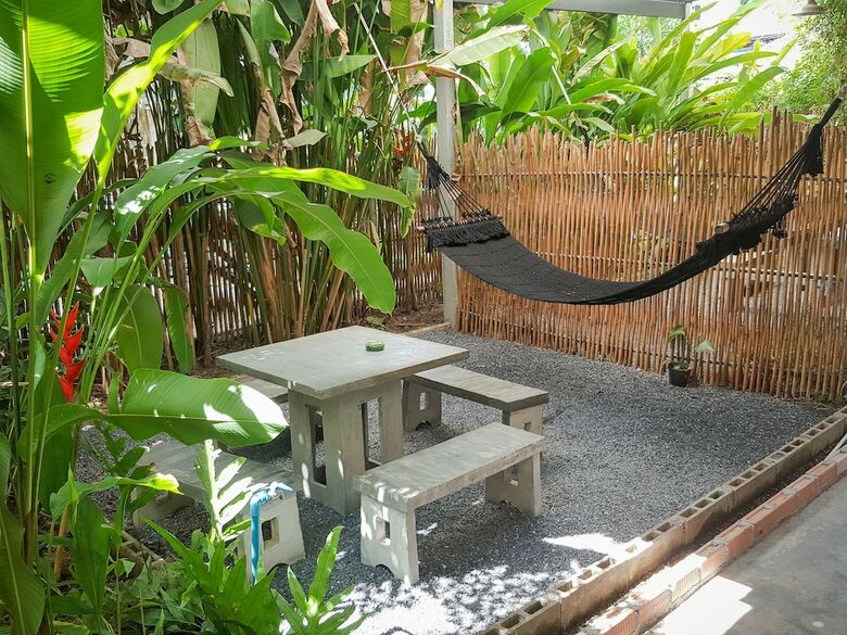 Hostal Glur Hostel
